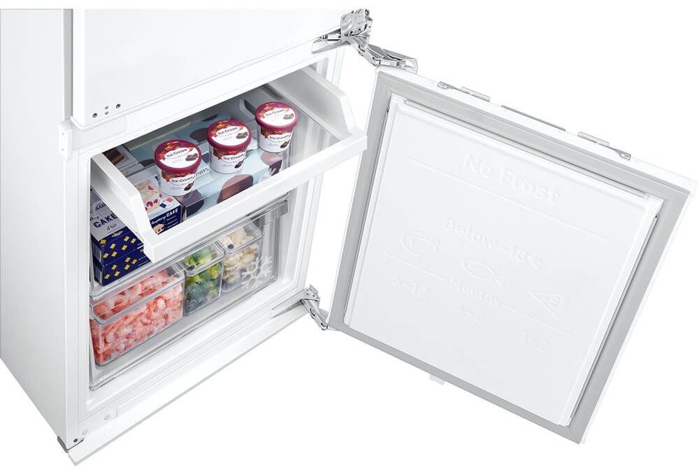 Превью картинка Встраиваемый холодильник с морозильной камерой Samsung Electronics BRB80F30AEF0EO #13