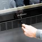 Превью картинка Шкаф винный встраиваемый Meyvel Винный холодильник (шкаф) компрессорный MEYVEL MV116-KBT2 #4